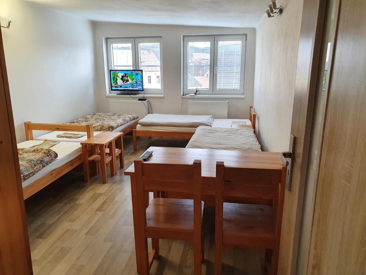 Apartman Plasy 외부 사진